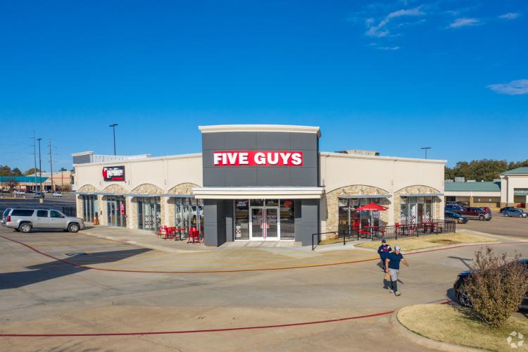 Pioneer Square Shopping Ctr Stillwater